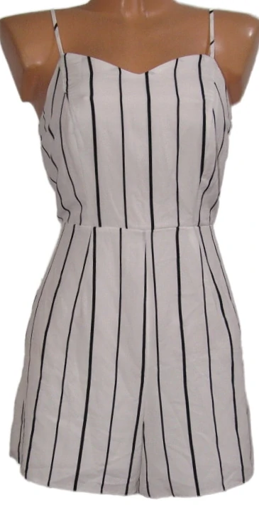 nový letní overal