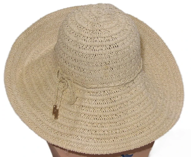 dámský klobouk H&M