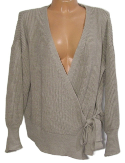 volný svrchní svetr 