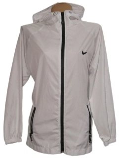 slabá bunda NIKE